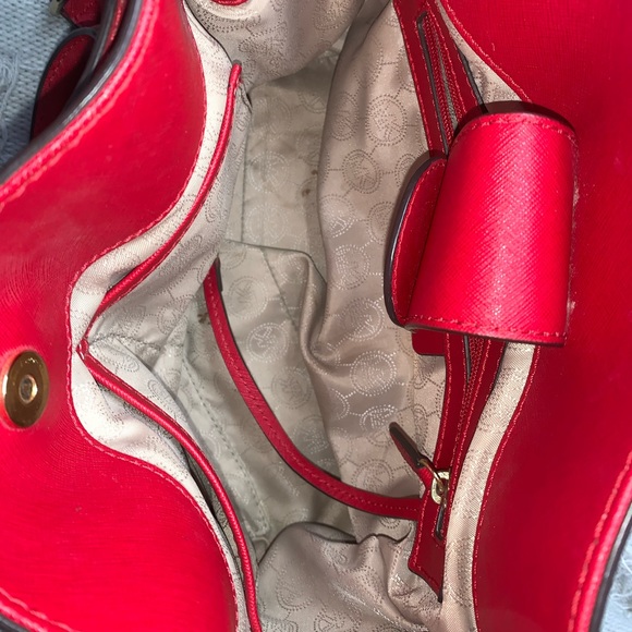 Michael kors red hand bag - Picture 5 of 5